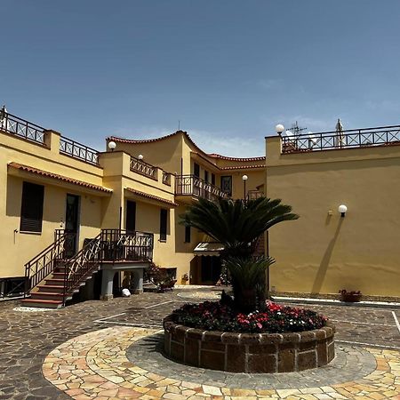 Villa Paeonia Паестум Екстериор снимка